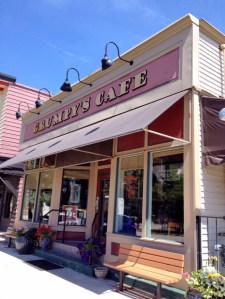 Grumpy's Cafe in Tremont